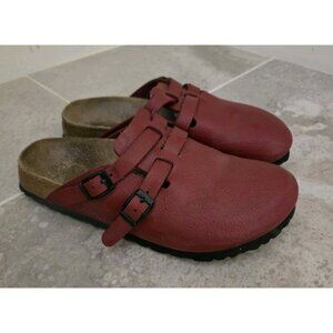 Birki's Birkenstocks Camden Red Leather Clogs Womens L7 Footbed Mules